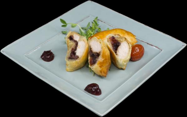 Turkey_Breast_And_Cranberry_Chutney_In_Puff_Pastry1